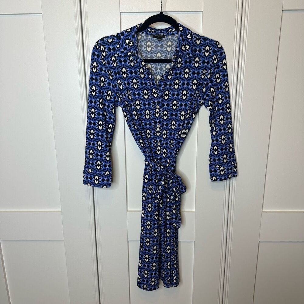 Talbots Small Petite tie waste dress Blue, Black, & White Baroque Print (R1)
